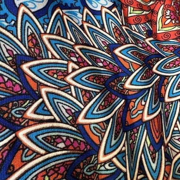 Hippie Boho Statement Piece Big Bell Sleeves
Rich Vibrant Multi Color EUC Small - Picture 11 of 13